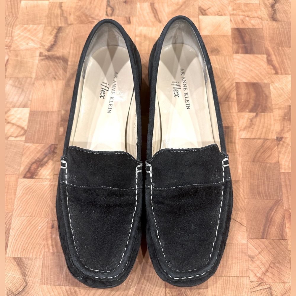Anne Klein Black Suede iFlex Loafers Size 8 Medium